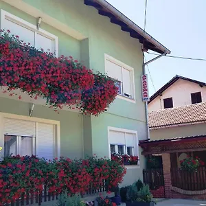 Apartman Ana Apartment